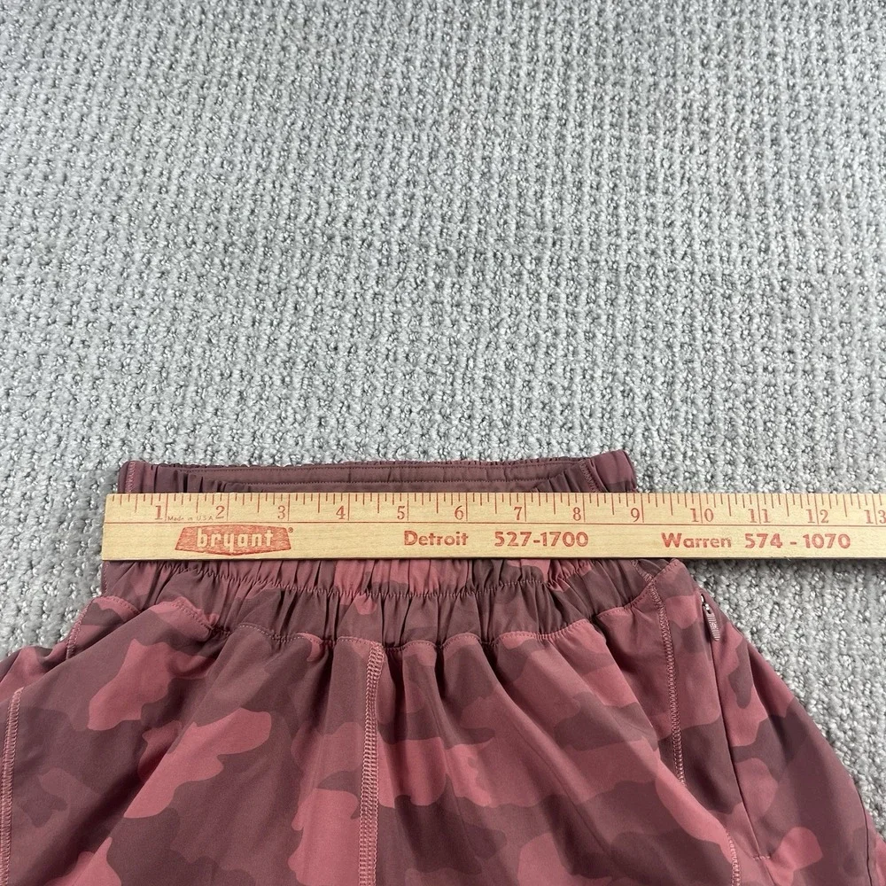 Lululemon Track That Mid Rise Lined Shorts Camo Brier Rose Multi Women's Size 0